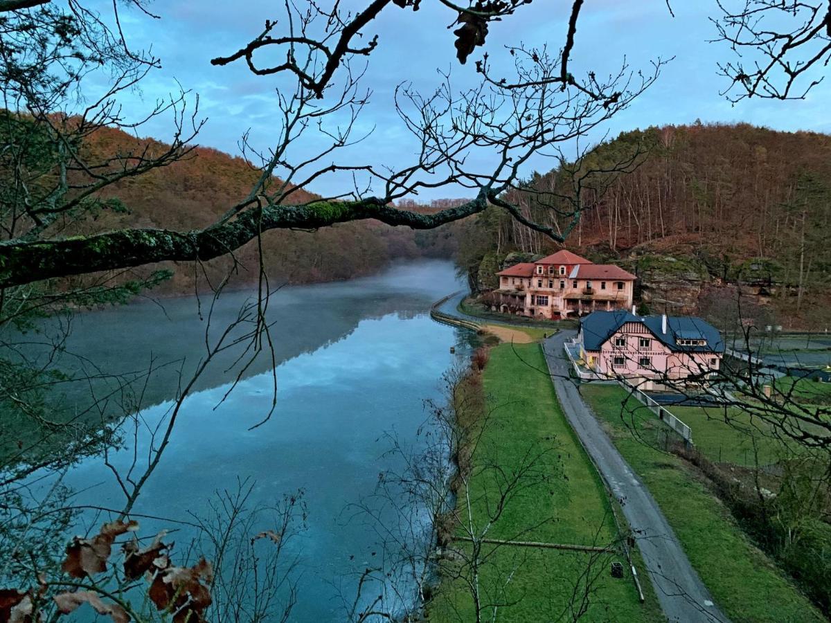 Penzion A Kemp Harasov Otel Vysoka  Dış mekan fotoğraf